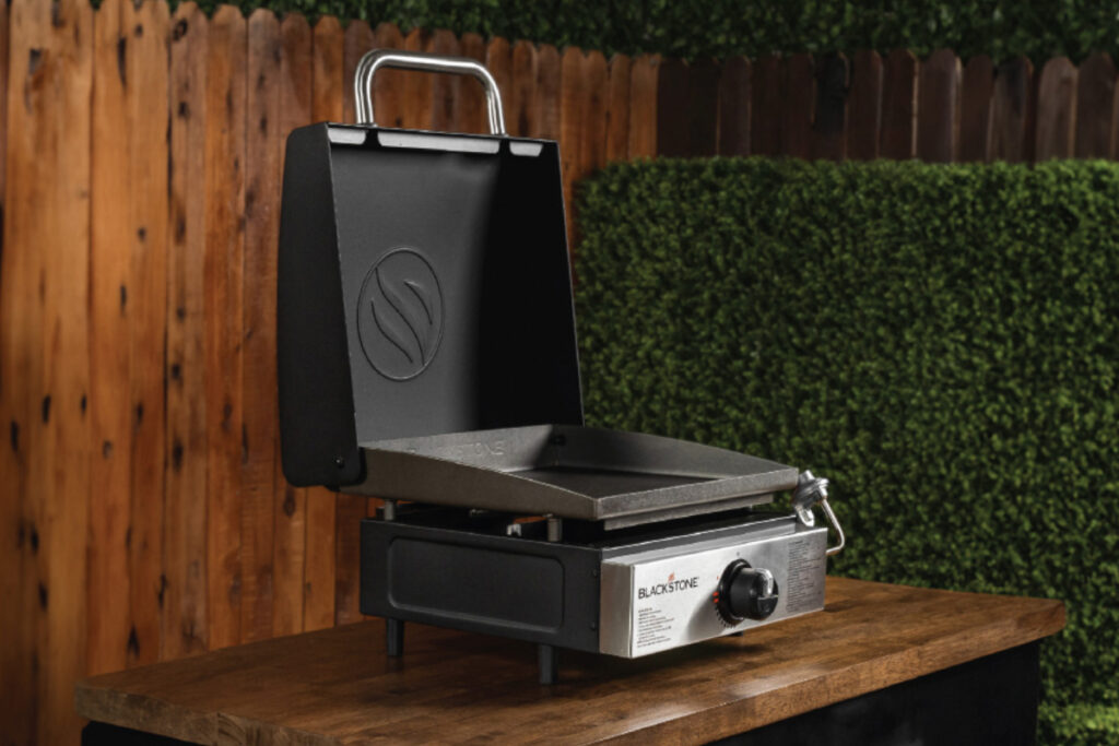 Blackstone 1814 Propane Portable Griddle - High-quality outdoor cooking appliance for grilling and meal preparation