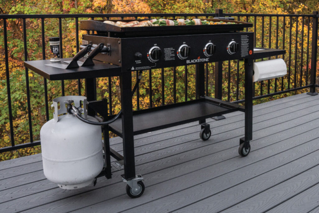 Alt text: "Blackstone 1825 Gas Griddle featuring a sleek design and spacious cooking surface, perfect for outdoor grilling and cooking enthusiasts."