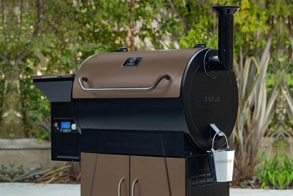 Z GRILLS 700D6Pro Pellet Grill & Smoker - High-quality outdoor cooking equipment for delicious barbecue and smoking, featuring advanced technology and sleek design for grilling enthusiasts.